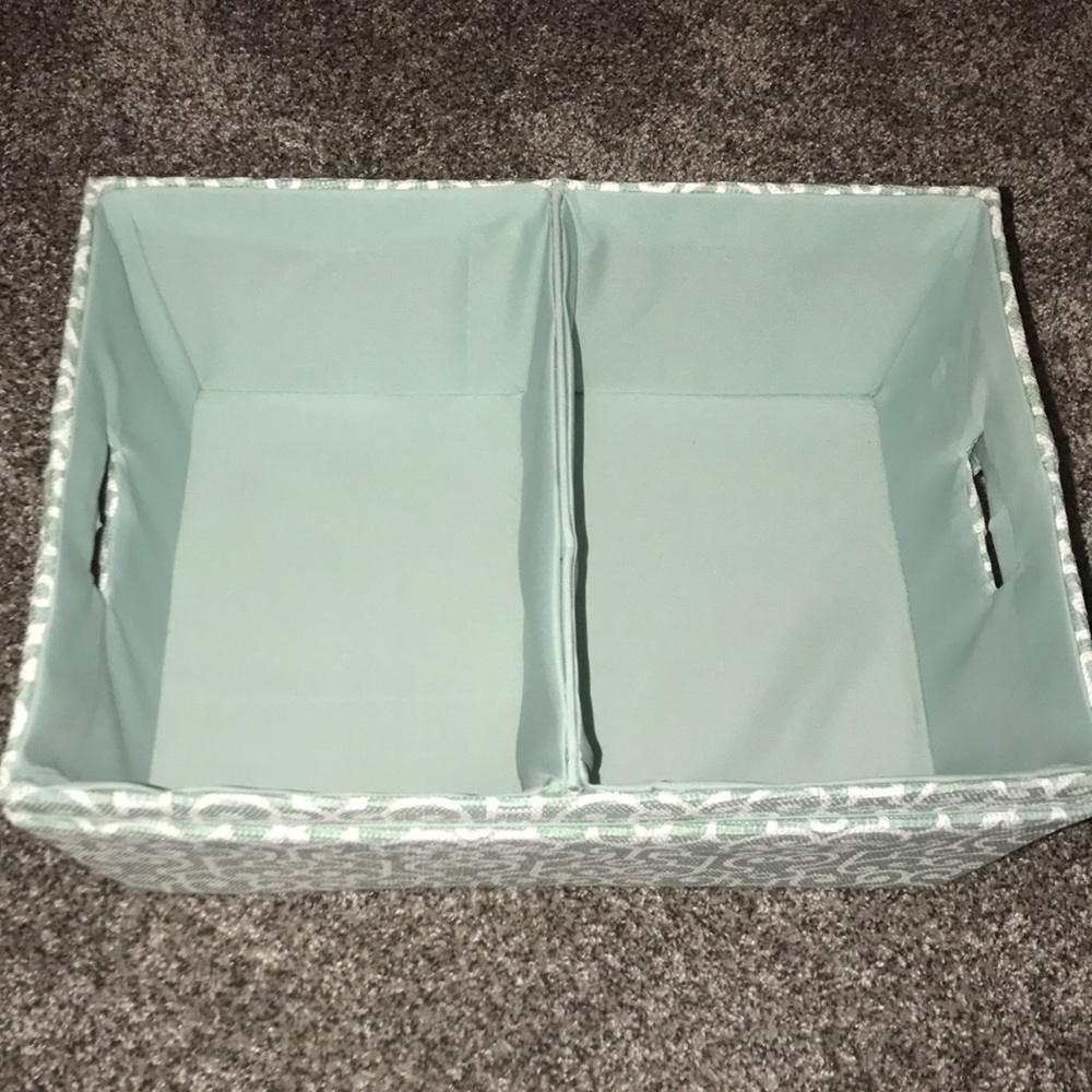 Storage boxes - Picture 1 of 3